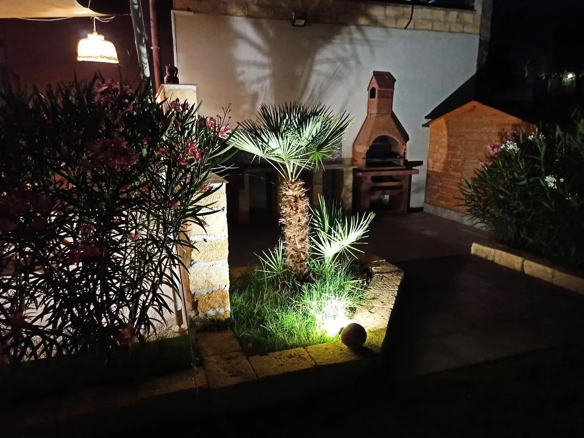 Casa Mango Villa Santa Flavia Italy