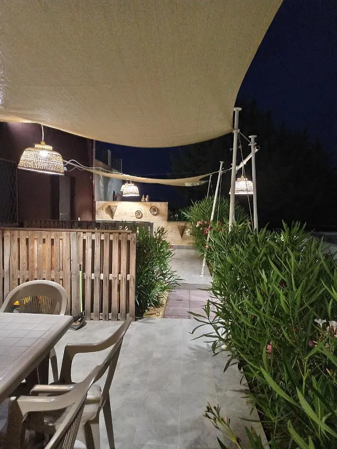 Casa Mango Villa Santa Flavia 0*,  Italy