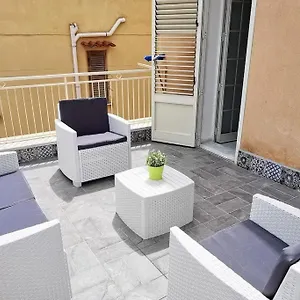 Casa Valentina A 100 M Dal Mare Santa Flavia